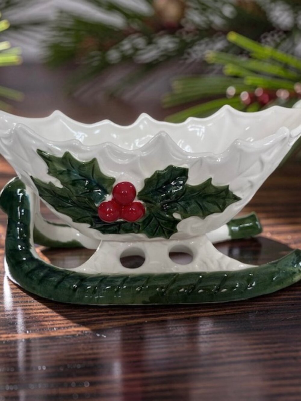 Vintage Lefton Sleigh Candy Dish / Planter White Holly Christmas 1970s